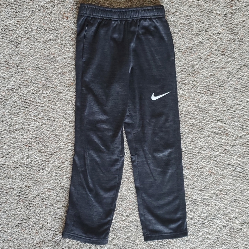 Nike dri fit gray pants boys 7